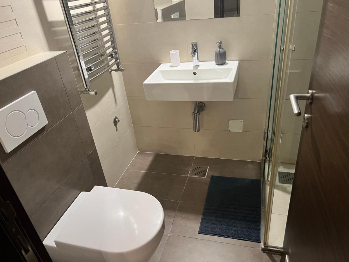 Ahoy S Belgrade Apartment Экстерьер фото